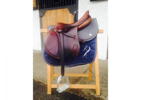 Selle Antar�s excellent �tat